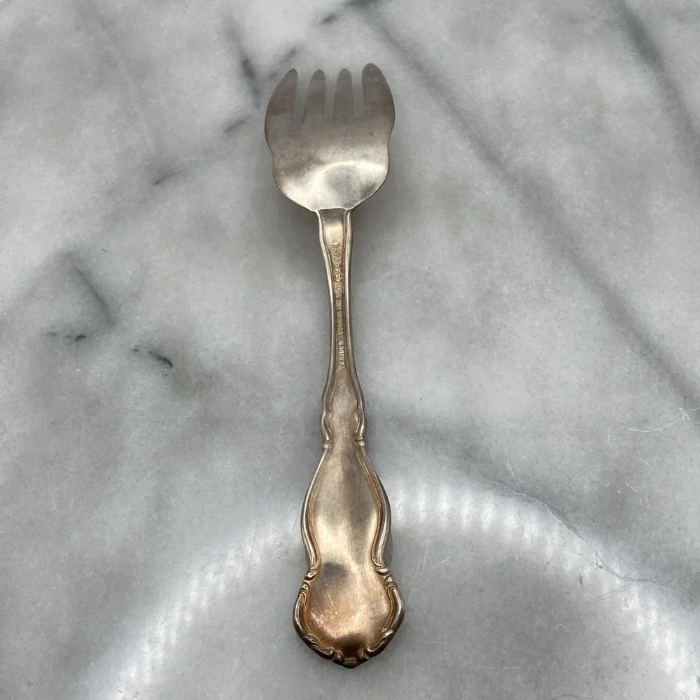 Rare Antique Wm. Rogers & Son 1910 Ornate Orange Blossom Meat Fork 6